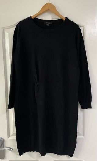 New: Black Jumper Dress (Size XL)