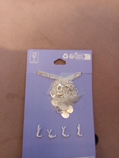 5 x Best friends costume pendants