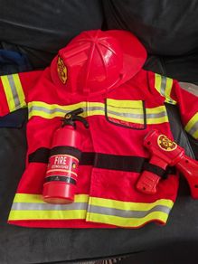 Melissa and Doug Costumes