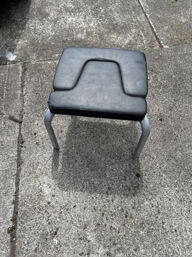 handstand stool