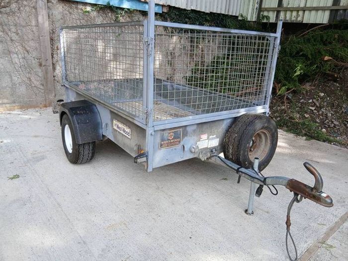 6ft6 x 4ft ifor williams trailer