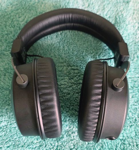 BEYERDYNAMIC DT1770 PRO Closed back headphones