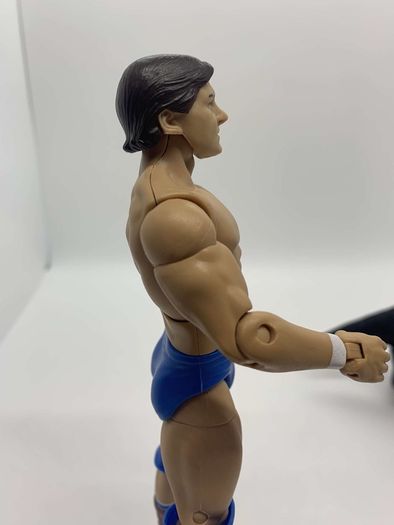 wwe elite legends series 1 Rowdy Rody Piper action figure