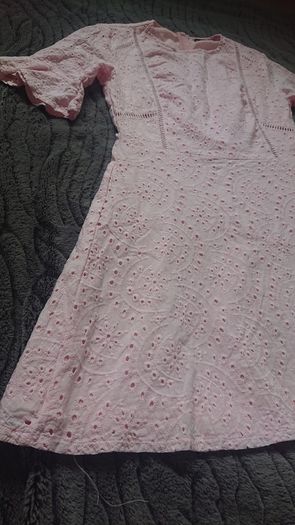 PrettyLittleThing Dress.   Size 8