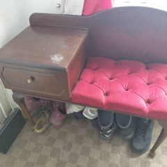 telephone table