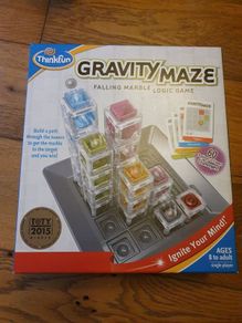 Gravity maze