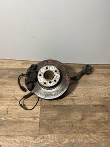 Bmw E92 O/s Front Right Driver Side Leg Complete With Wheel Knuckle Hub