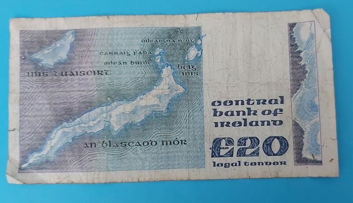 Irish 4 X 1980's  Twenty Pound "YEATS"  banknots in Fine  condition
