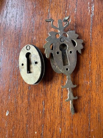 door knob