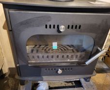 Boru Carraig Beag stove 8kw