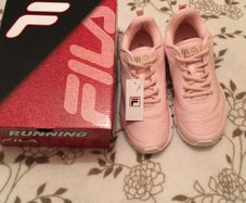 FILA Runners size EU-38, UK-5