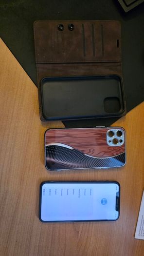 Apple iPhone 11 Pro 64GB Space Grey (Unlocked) Excellent Condition + Box + 2 Cases