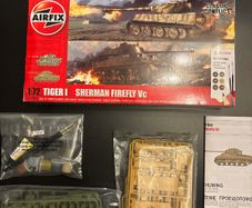 Airfix model kit 1:72 Tiger I Sherman Firefly
