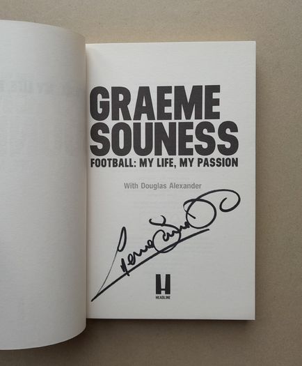 Graeme Souness autographed book Liverpool FC