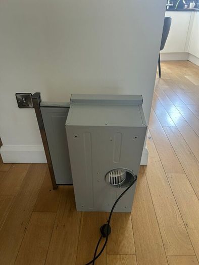 Teka telescopic extractor hood (never used)