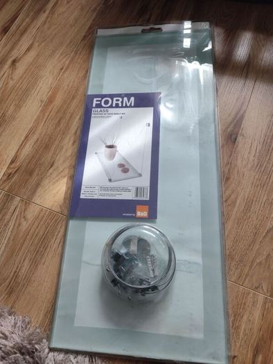 Glass shelf