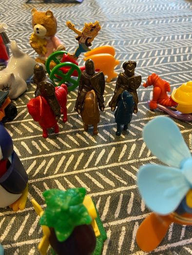 Selection of vintage Kinder toys, collectors items