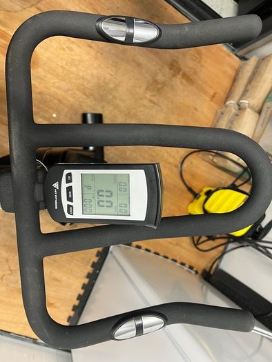 Hit Fitness G5 spin exercise bike