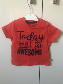 BNWT t-shirt 3-6 mnts
