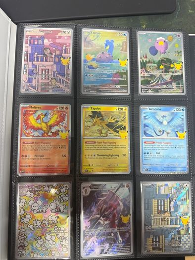 Pokemon Cards Binder + Poster 30th