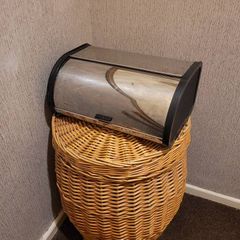 bread storage