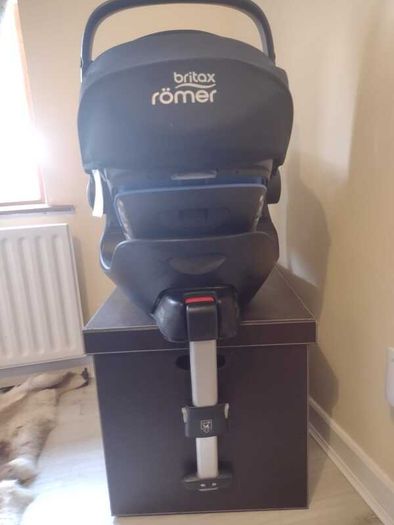 Baby car seat