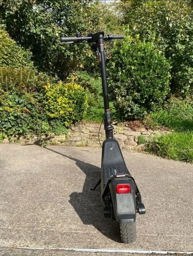 NIU KQi3 Pro Electric Scooter