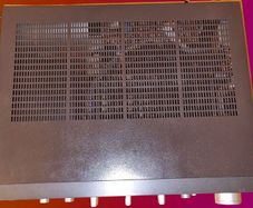 From 1981 Amplifier Technics - SU-V7, working good.