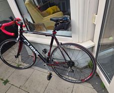 Cube Attempt Road Bike - 58cm Frame - Fulcrum Wheels - Brand New Tires