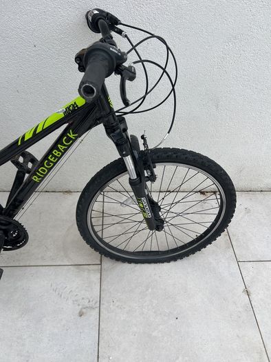 Kids bike - needs new tube for front tyre