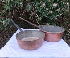 2 X Antique Mid 19th Century Large Copper Pots (Cast Iron Handles)