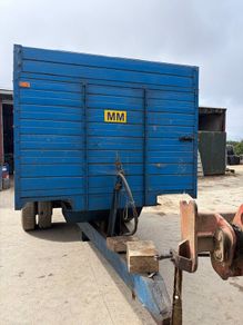 Grain trailer