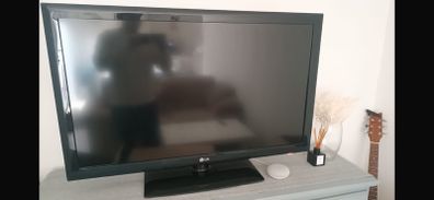 TV no smart 50"