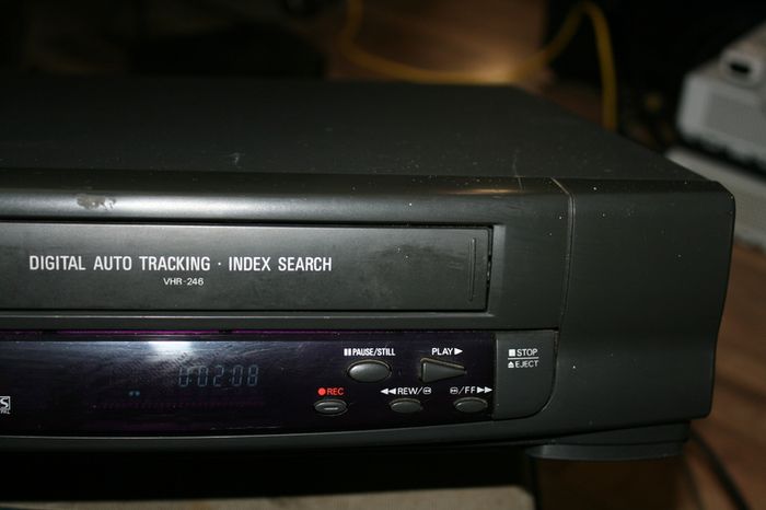 Sanyo Vhs  Model  Vhr-246ir