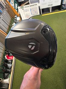 Taylormade Qi4D Driver