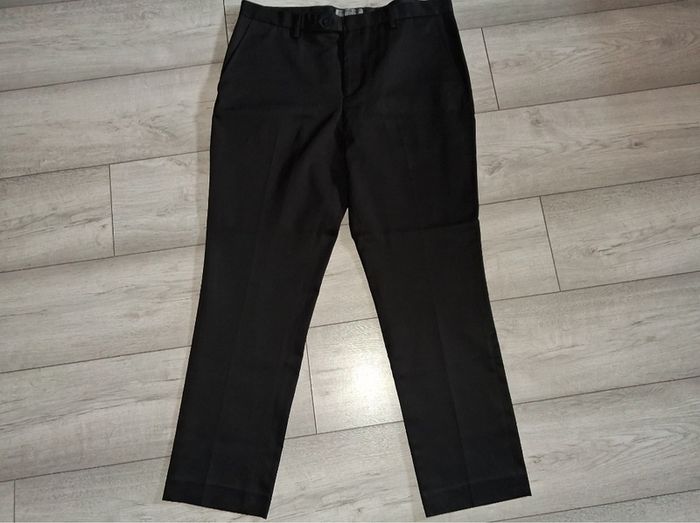 Cedarwood State Tailored Fit Trousers - Size - 36S - RRP - 18.00