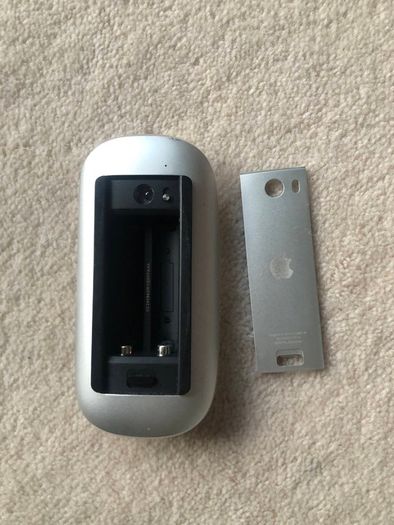 Apple Magic Mouse A1296 3Vdc 2xAA batteries