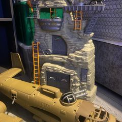 Action figure base and giant jet