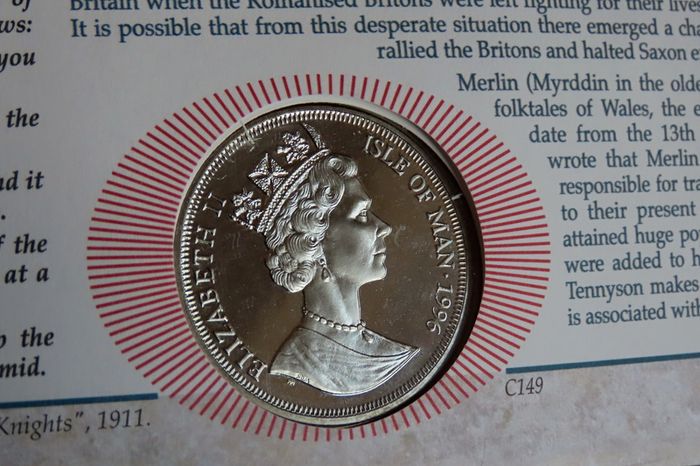 Merlin Wizard Magic King Arthur Isle of man crown coin 1996 stamp cover