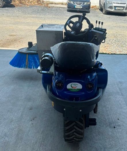 Daisy CL250 Cubicle Cleaner
