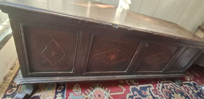 Antique 17th Century Chestnut Wood Coffer