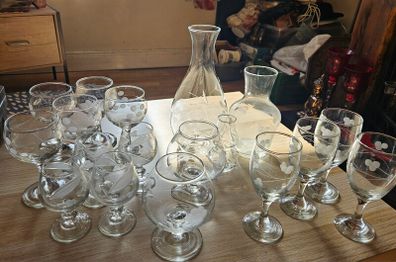 Lovely Vintage Glass Drinks Set
