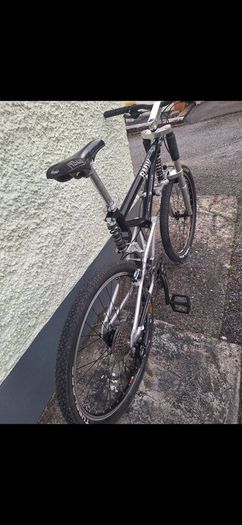 Bmw GS Mountain Bike Trek Giant  Orbea Specialized