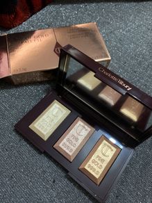 Charlotte tilbury bar of gold highlighter palette limited edition SOLD OUT