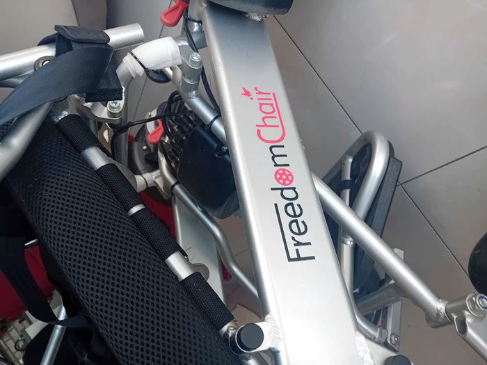Freedom Electronic Chair