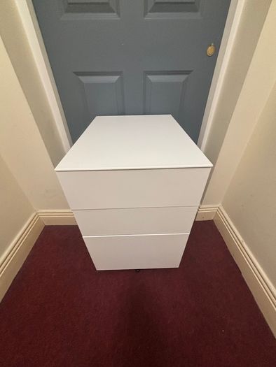 Drawers cabinet