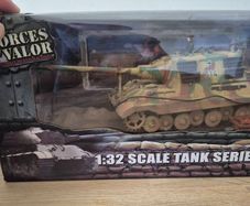 Forces of Valor 1/32 KingTiger tank