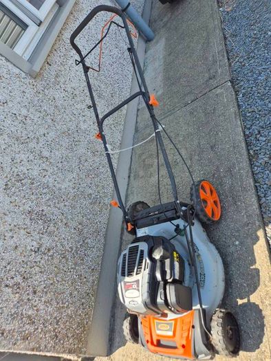 ama self Drive lawnmower