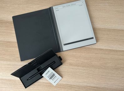 reMarkable 2 e-ink tablet