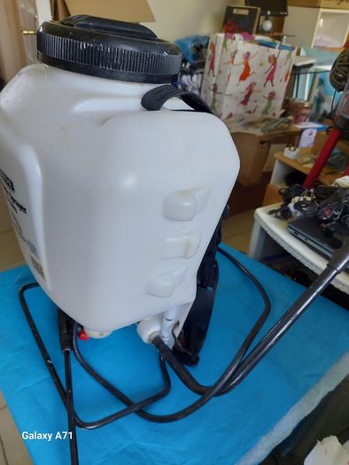 TAHOE 15 Litre Backpack Sprayer in excellent condition